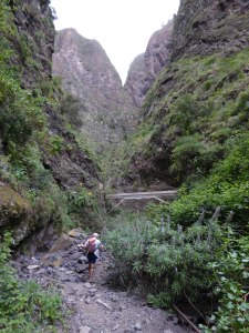 Approaching the canal bridge across the barranco after which the path becomes very rough